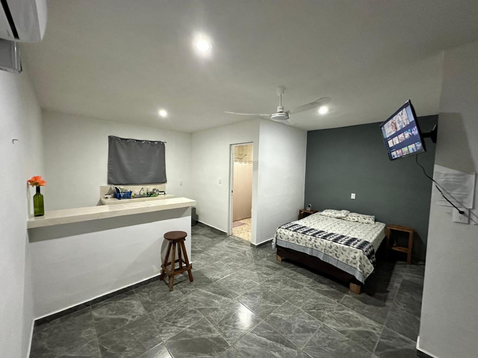 Departamento 48 Street Apartment Valladolid  Bagian luar foto